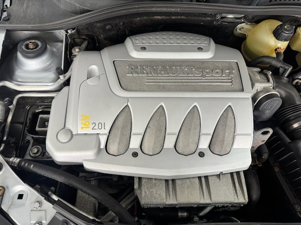 Used Renault Clio 2003 for sale - 74904091: Photo 2
