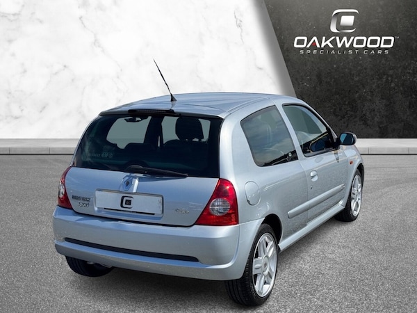Used Renault Clio 2003 for sale - 74904091: Photo 8