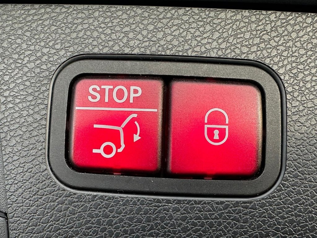 Used Mercedes-Benz E Class 2017 for sale - 77328096: Photo 24