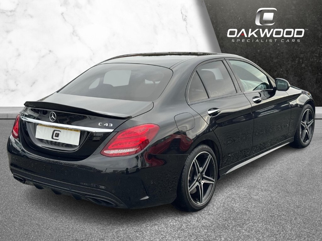 Used Mercedes-Benz C Class 2017 for sale - 76291159: Photo 5