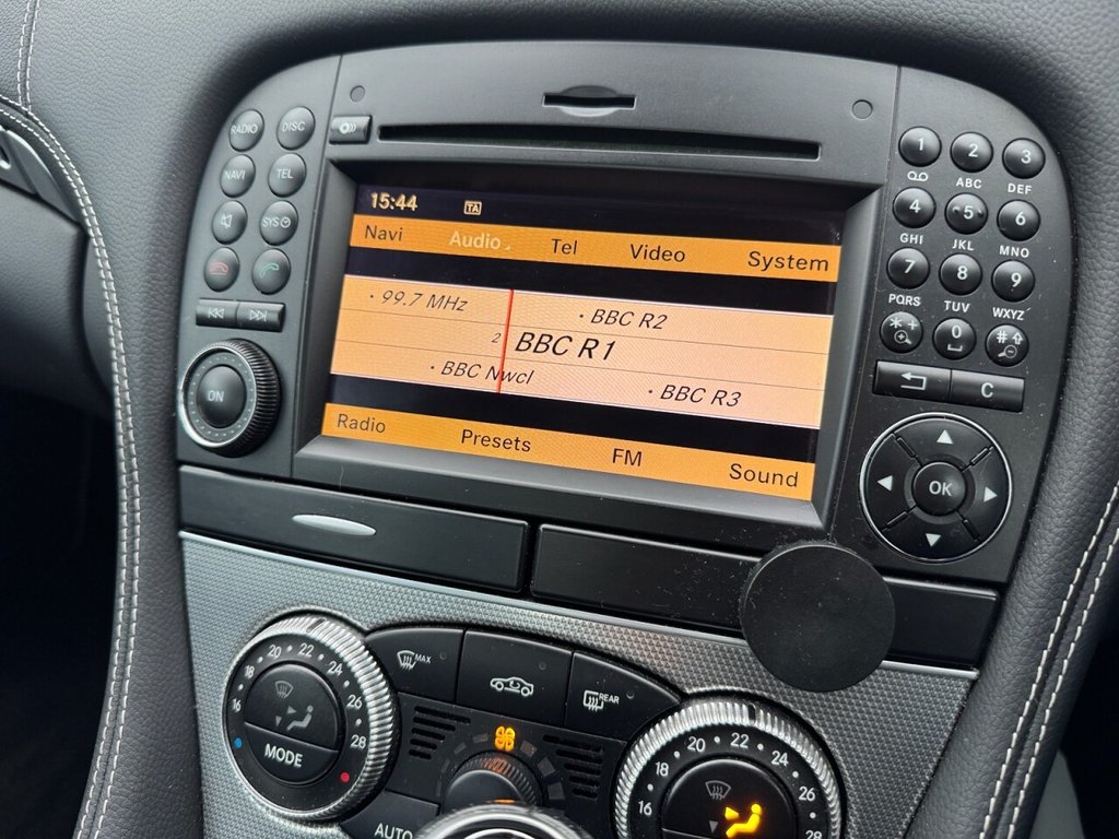 Used Mercedes-Benz SL 2008 for sale - 76535579: Photo 16