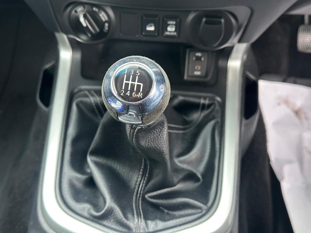 Used Nissan Navara 2016 for sale - 76256361: Photo 22