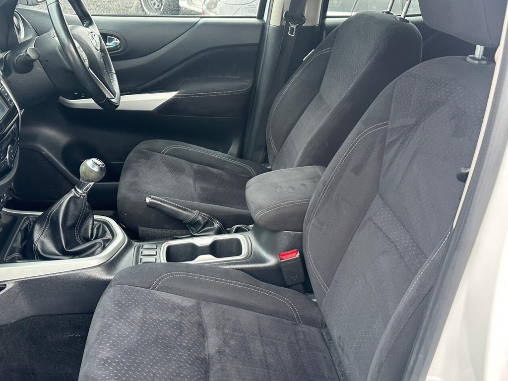 Used Nissan Navara 2016 for sale - 76256361: Photo 23