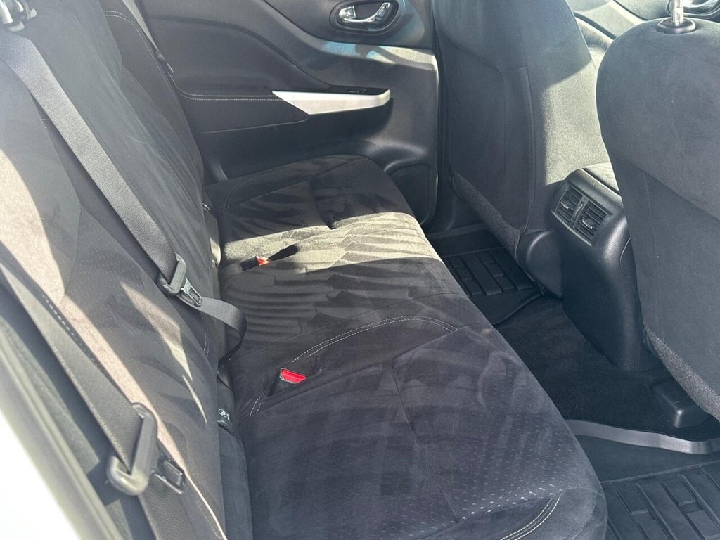 Used Nissan Navara 2016 for sale - 76256361: Photo 9