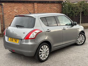 Used Suzuki Swift 2011 for sale - 79658301: Photo