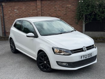 Used Volkswagen Polo 2012 for sale - 79697803: Photo