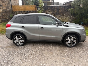Used Suzuki Vitara 2017 for sale - 76991259: Photo