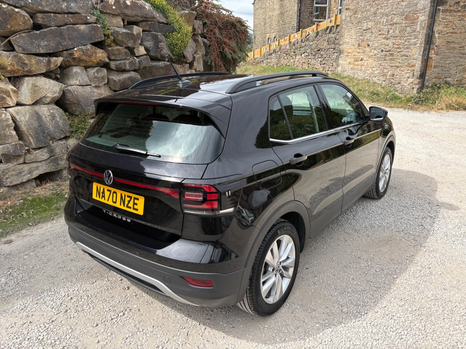 Used Volkswagen T-Cross 2020 for sale - 76913434: Photo 3