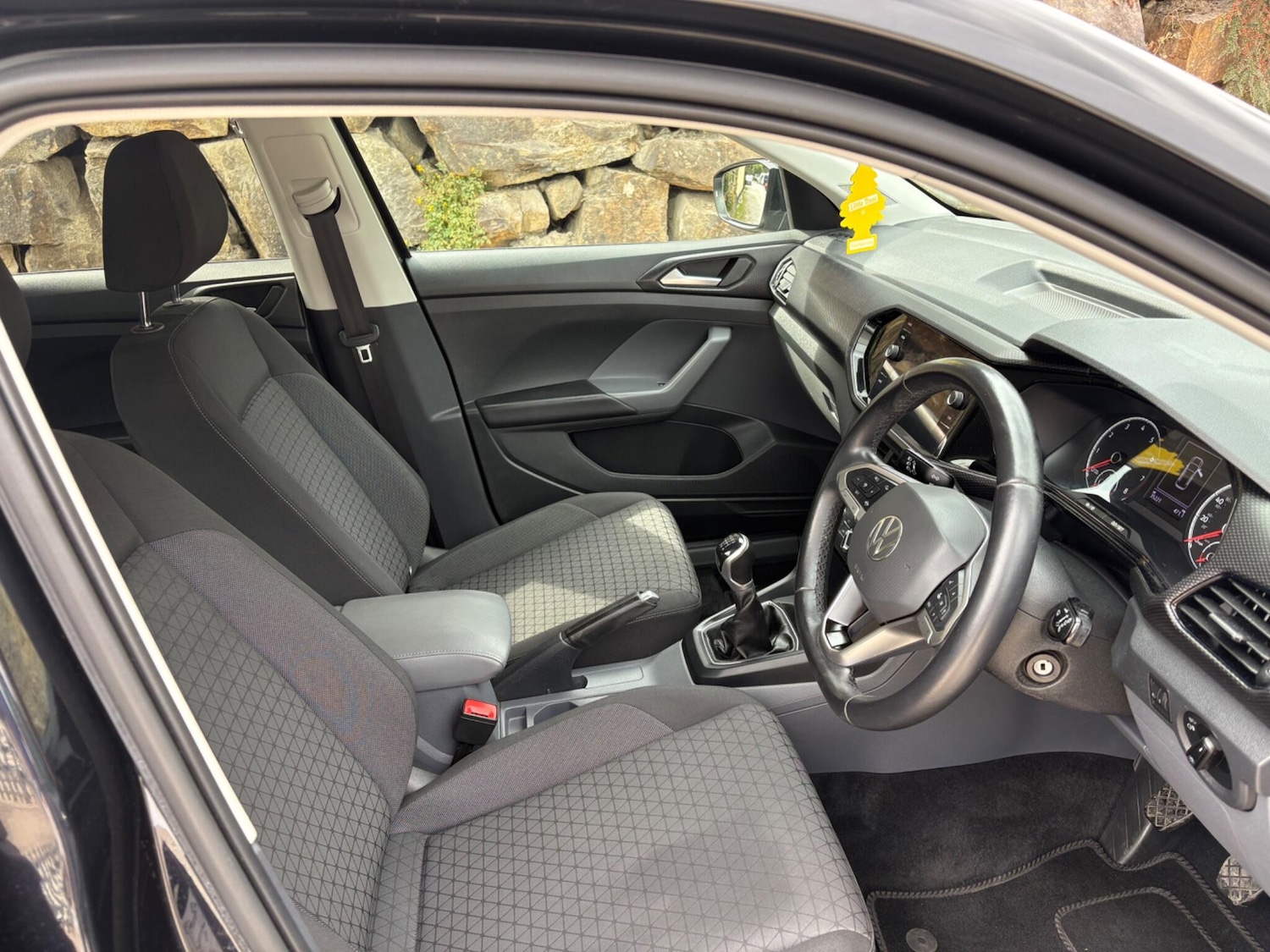 Used Volkswagen T-Cross 2020 for sale - 76913434: Photo 7