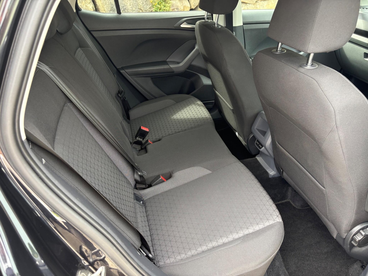 Used Volkswagen T-Cross 2020 for sale - 76913434: Photo 8