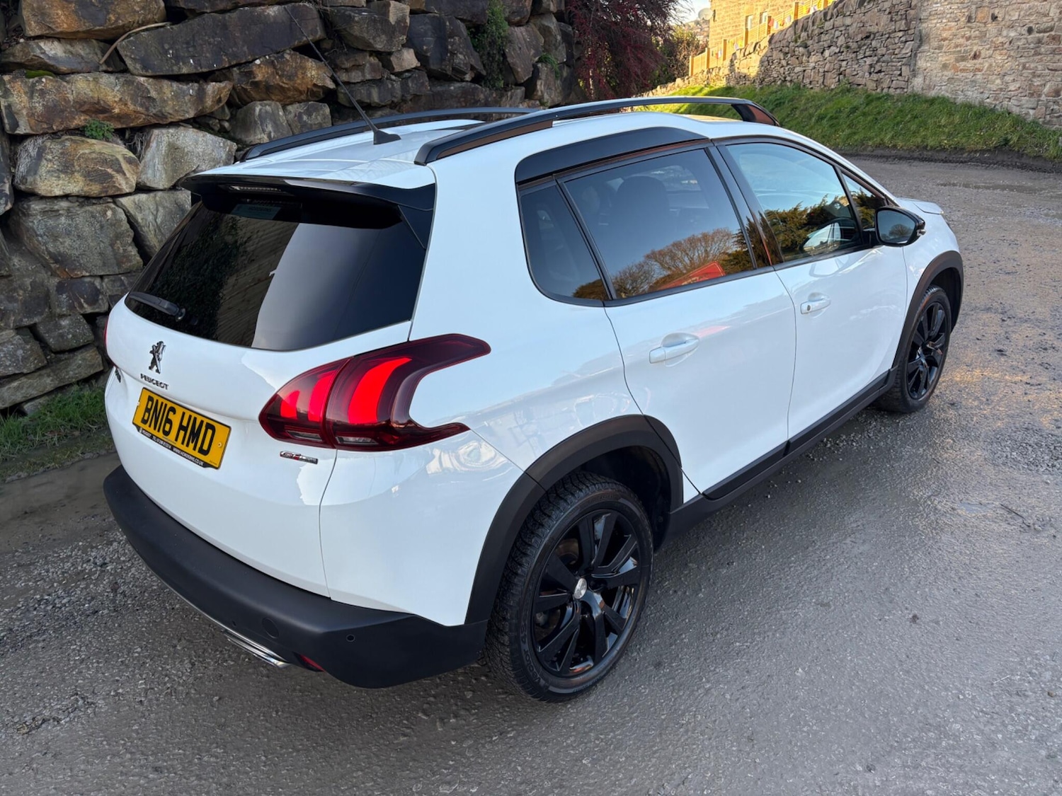 Used Peugeot 2008 2016 for sale - 76752448: Photo 3