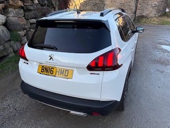 Used Peugeot 2008 2016 for sale - 76752448: Photo