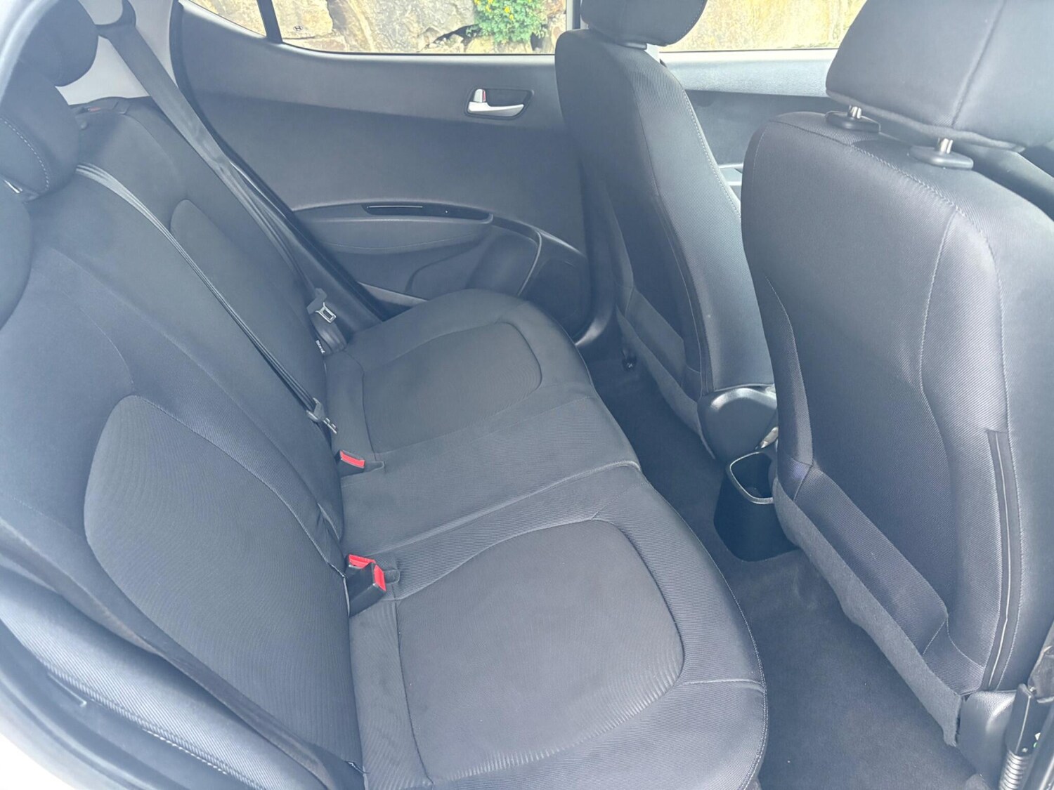 Used Hyundai i10 for sale - 76996291: Photo 15