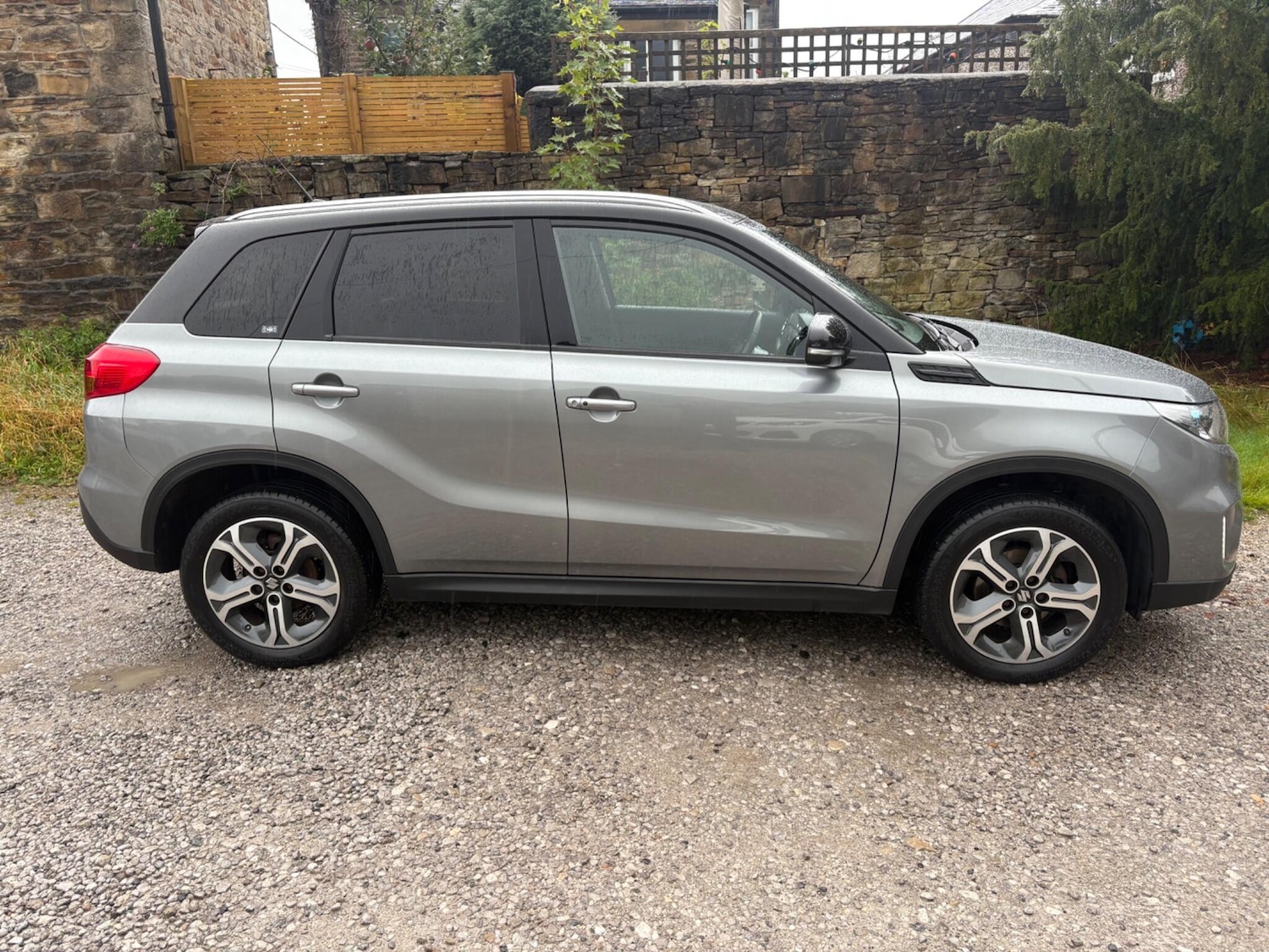 Used Suzuki Vitara 2017 for sale - 76486792: Photo 3