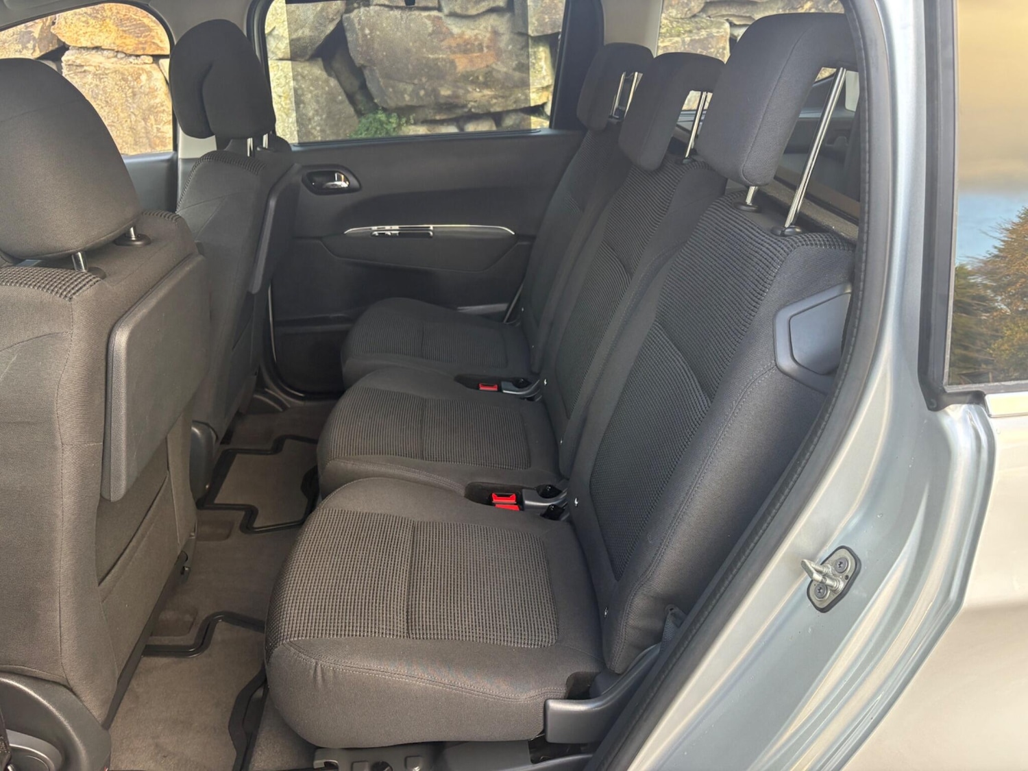 Used Peugeot 5008 2017 for sale - 76572243: Photo 12