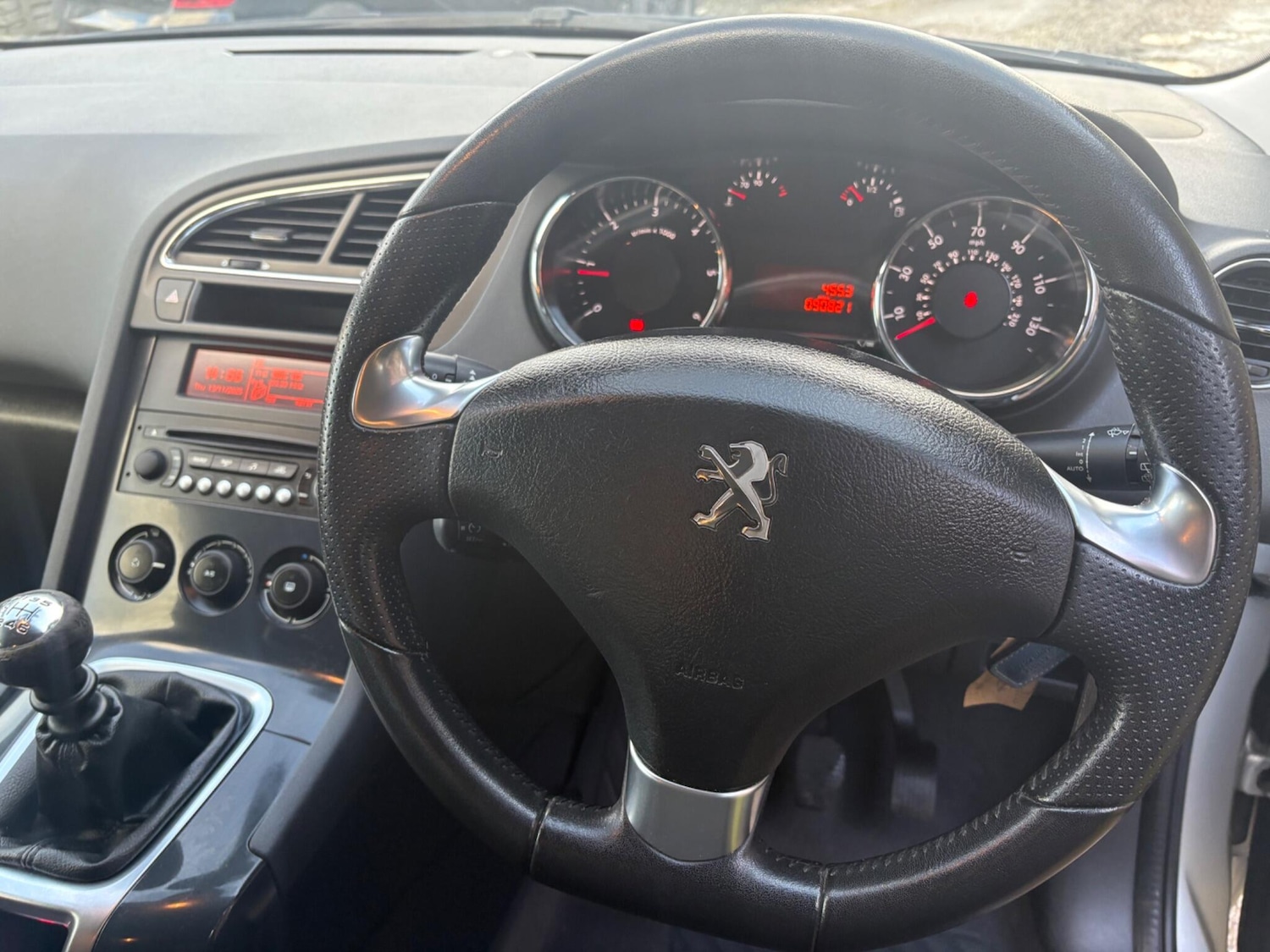 Used Peugeot 5008 2017 for sale - 76572243: Photo 15