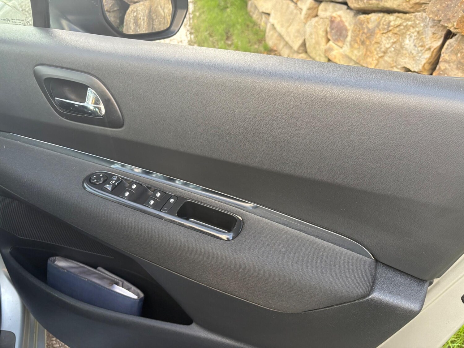 Used Peugeot 5008 2017 for sale - 76572243: Photo 16