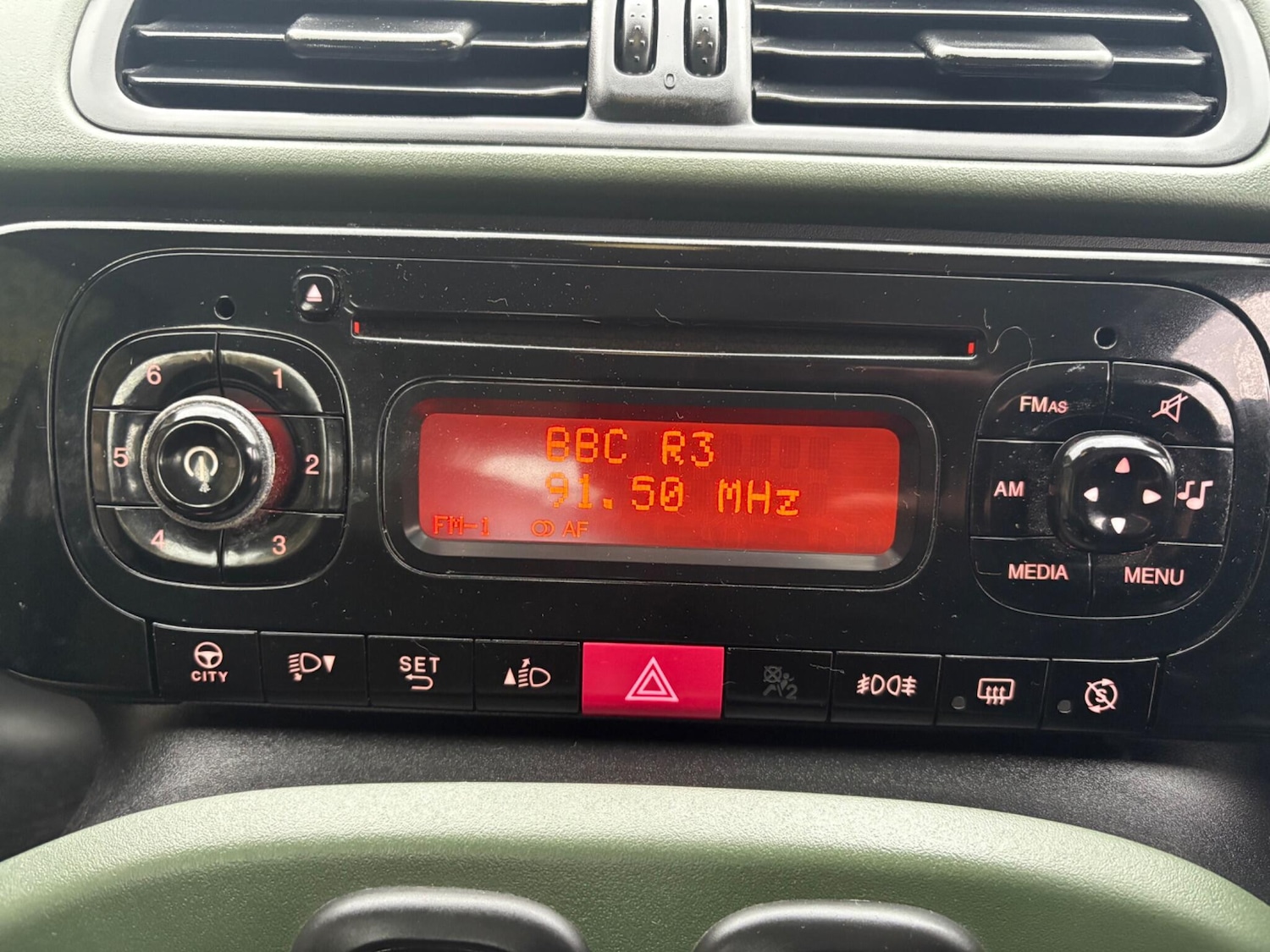 Used Fiat Panda 2015 for sale - 76485757: Photo 16