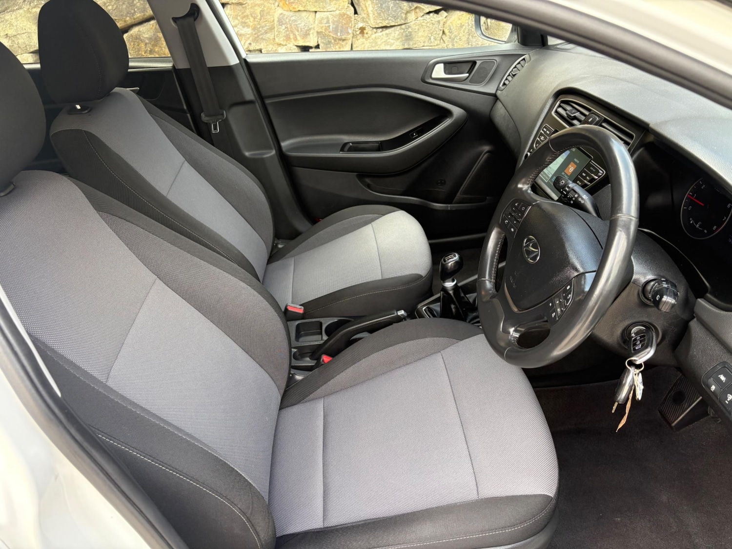 Used Hyundai i20 2020 for sale - 76486798: Photo 10