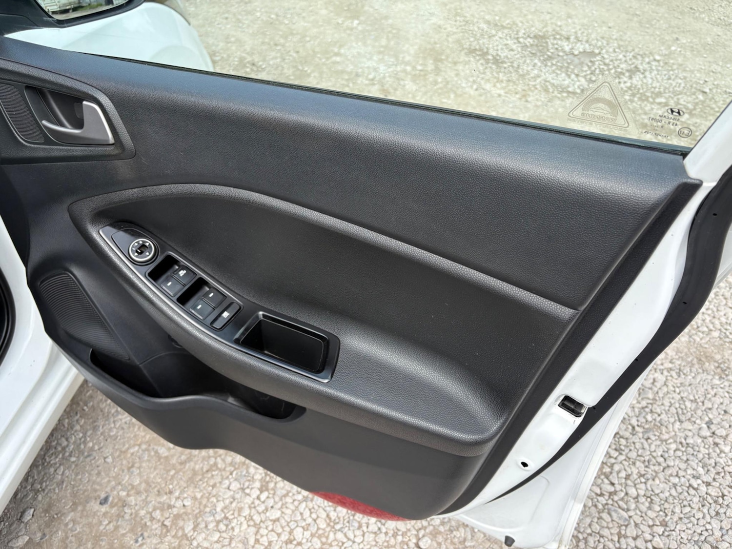 Used Hyundai i20 2020 for sale - 76486798: Photo 21