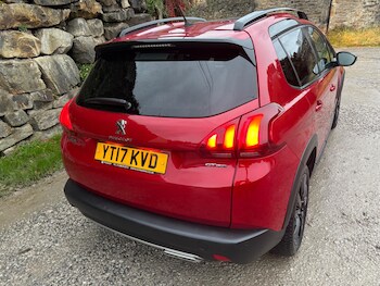 Used Peugeot 2008 2017 for sale - 76486796: Photo