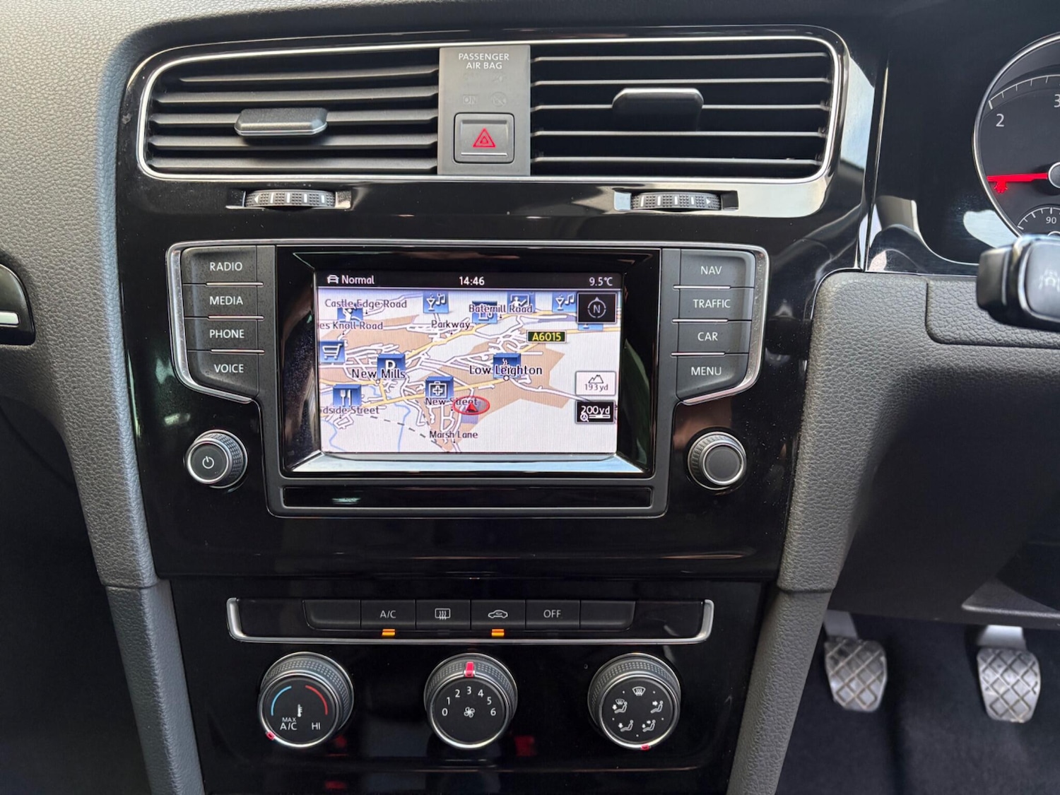 Used Volkswagen Golf 2014 for sale - 76913864: Photo 12