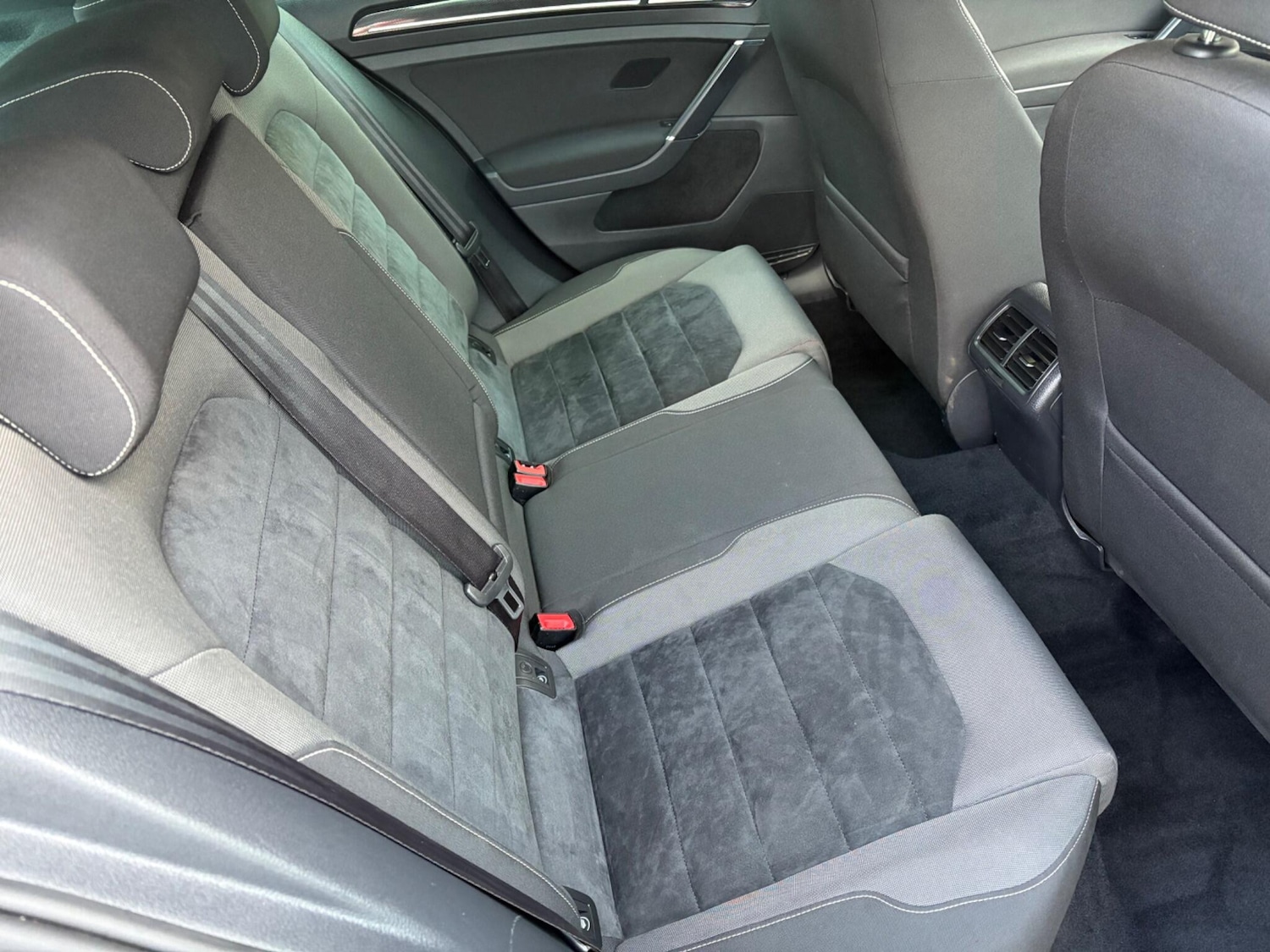 Used Volkswagen Golf 2014 for sale - 76913864: Photo 18