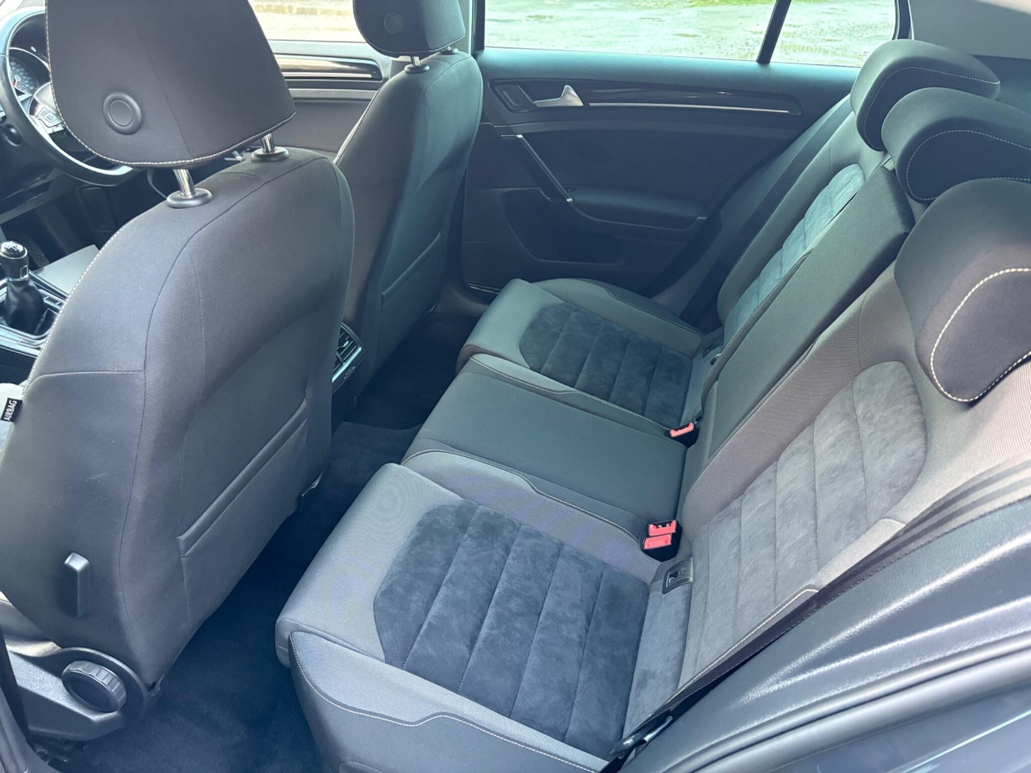 Used Volkswagen Golf 2014 for sale - 76913864: Photo 9