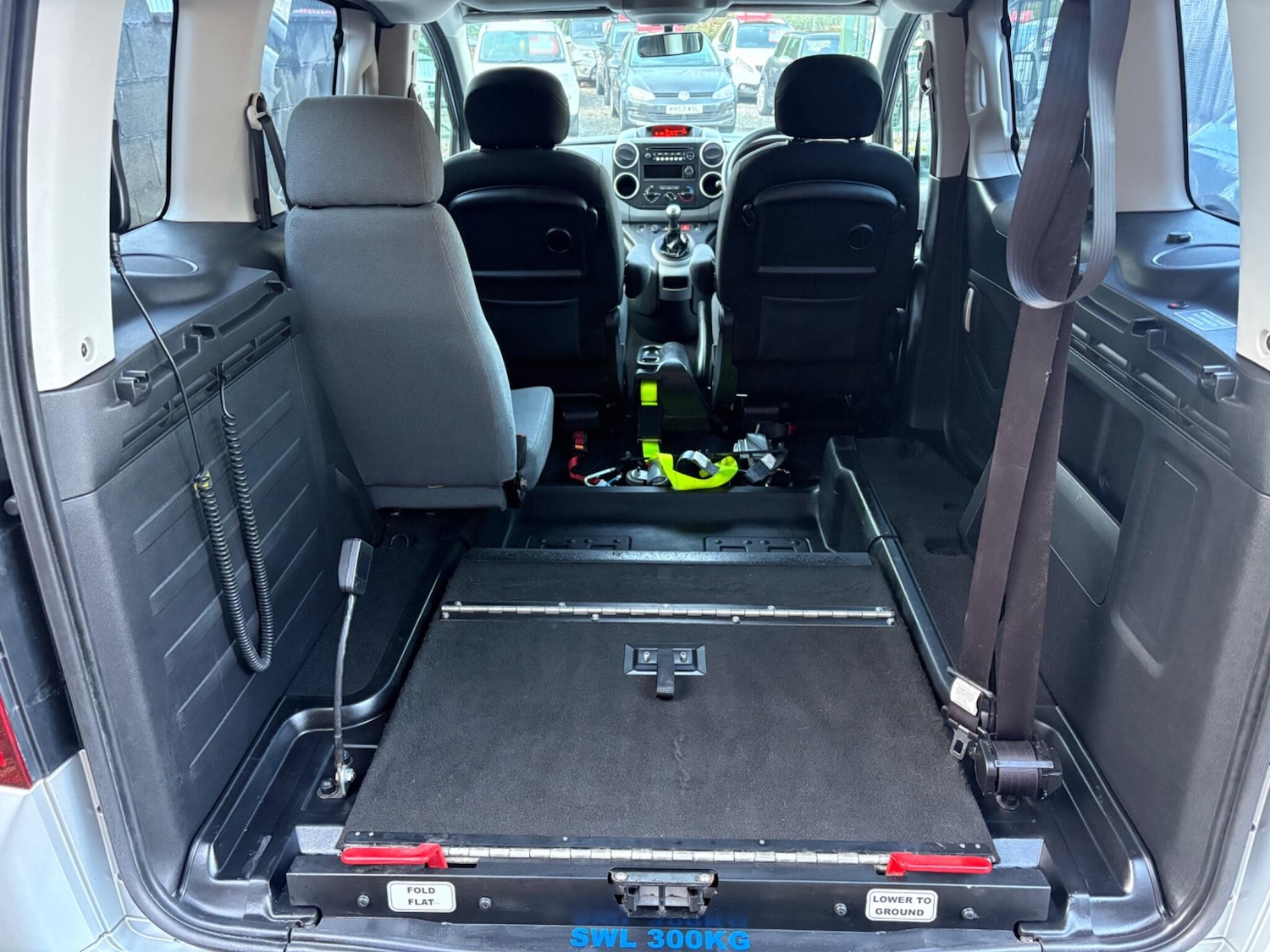 Used Peugeot Partner Tepee 2015 for sale - 76899268: Photo 9