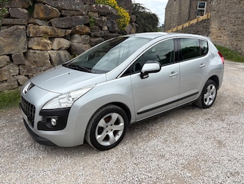 Used Peugeot 3008 2013 for sale - 76485909: Photo