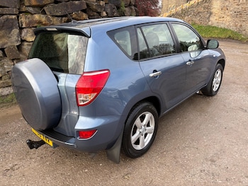 Used Toyota RAV4 2006 for sale - 76839877: Photo