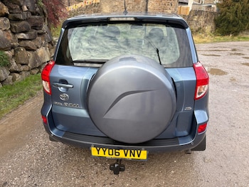 Used Toyota RAV4 2006 for sale - 76839877: Photo