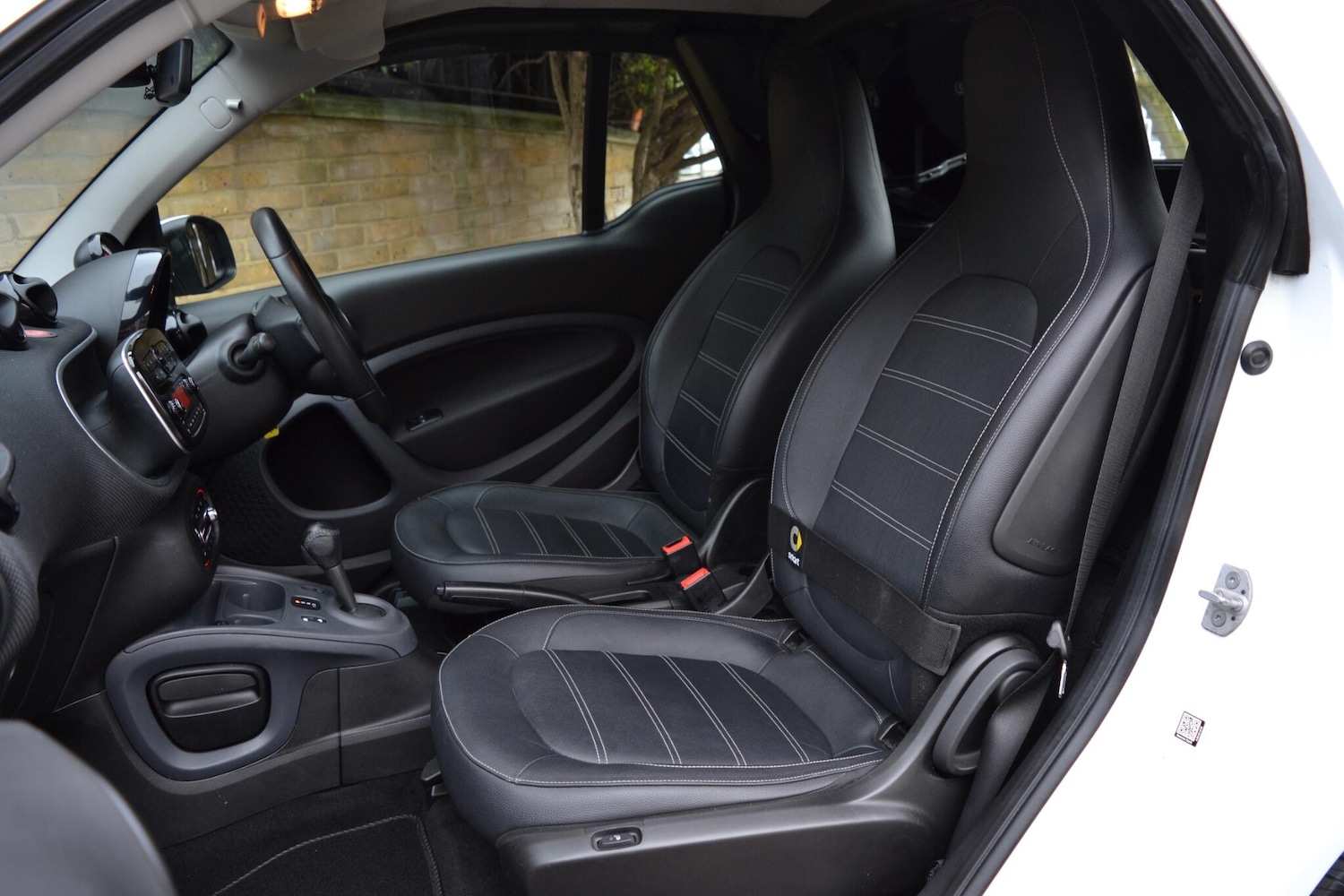 Used smart fortwo 2016 for sale - 77396083: Photo 18