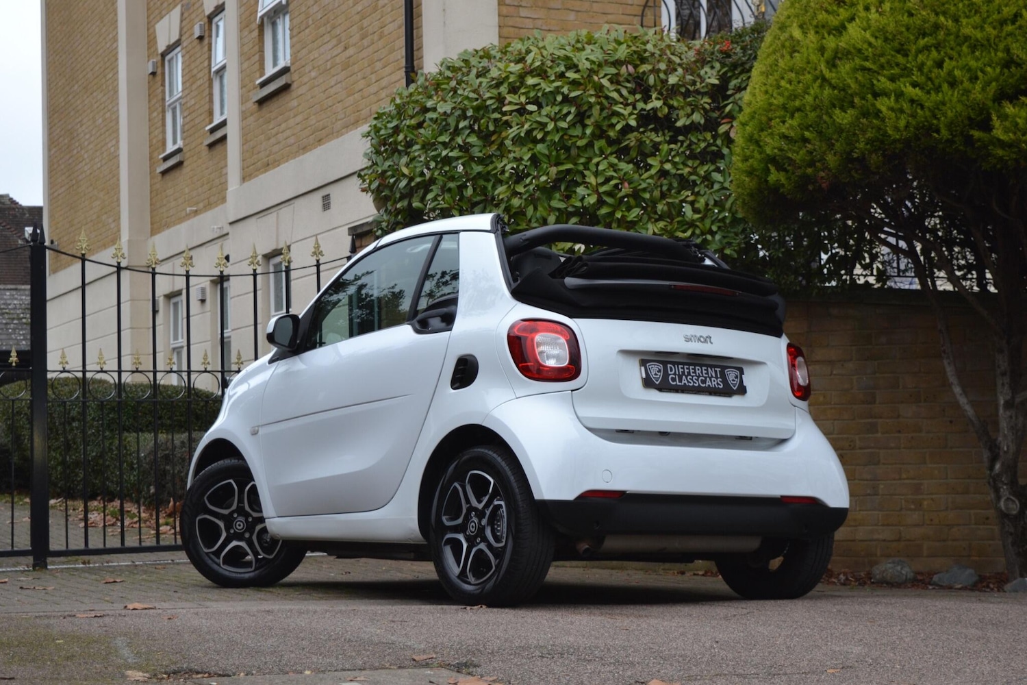 Used smart fortwo 2016 for sale - 77396083: Photo 2