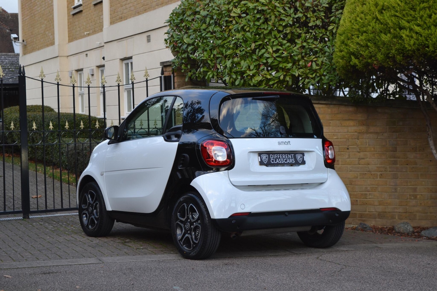 Used smart fortwo 2017 for sale - 76865417: Photo 16