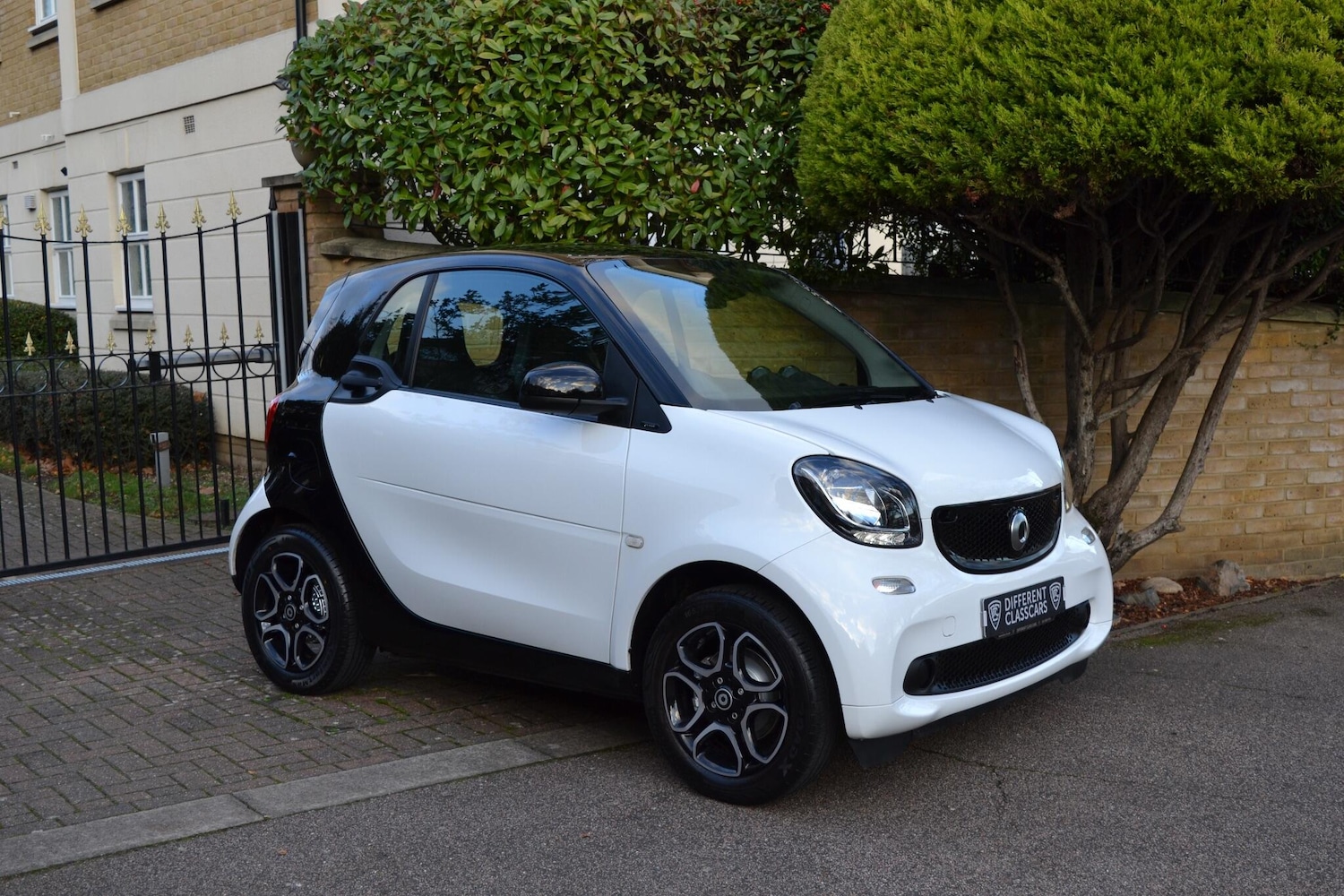 Used smart fortwo 2017 for sale - 76865417: Photo 35