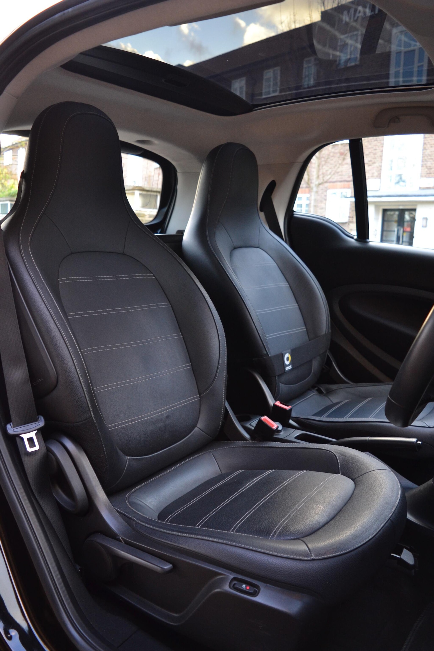 Used smart fortwo 2017 for sale - 76865417: Photo 38