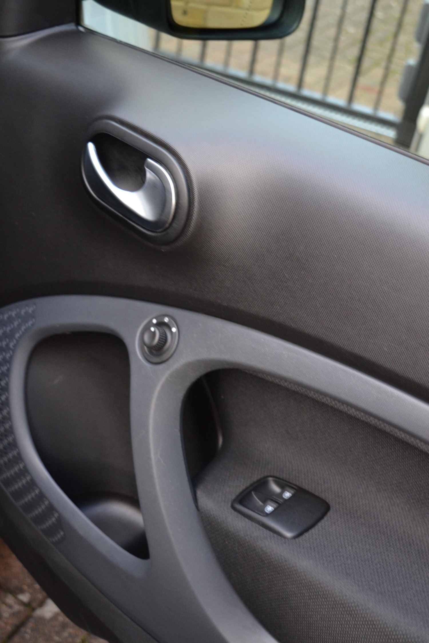 Used smart fortwo 2017 for sale - 76865417: Photo 39