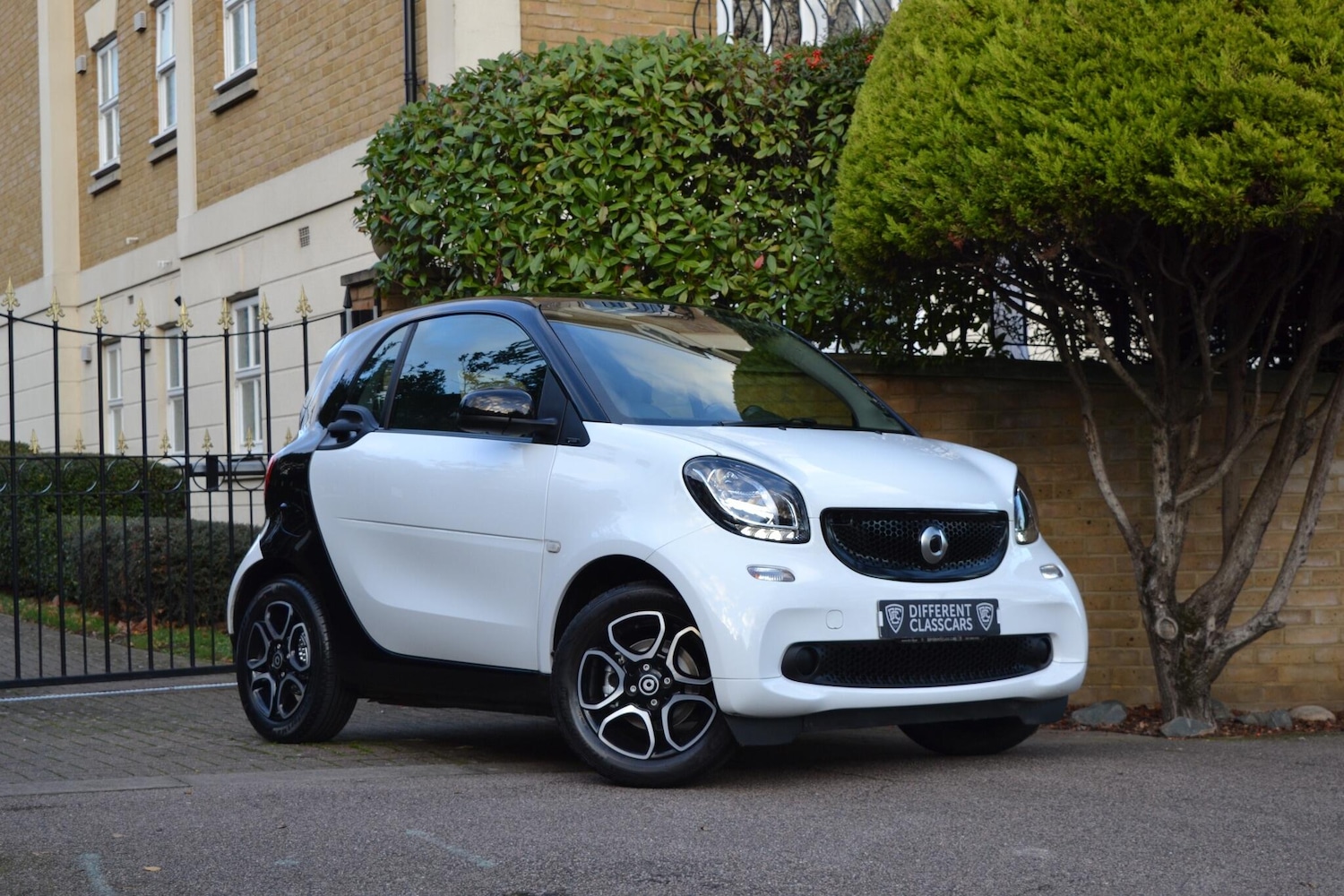 Used smart fortwo 2017 for sale - 76865417: Photo 8