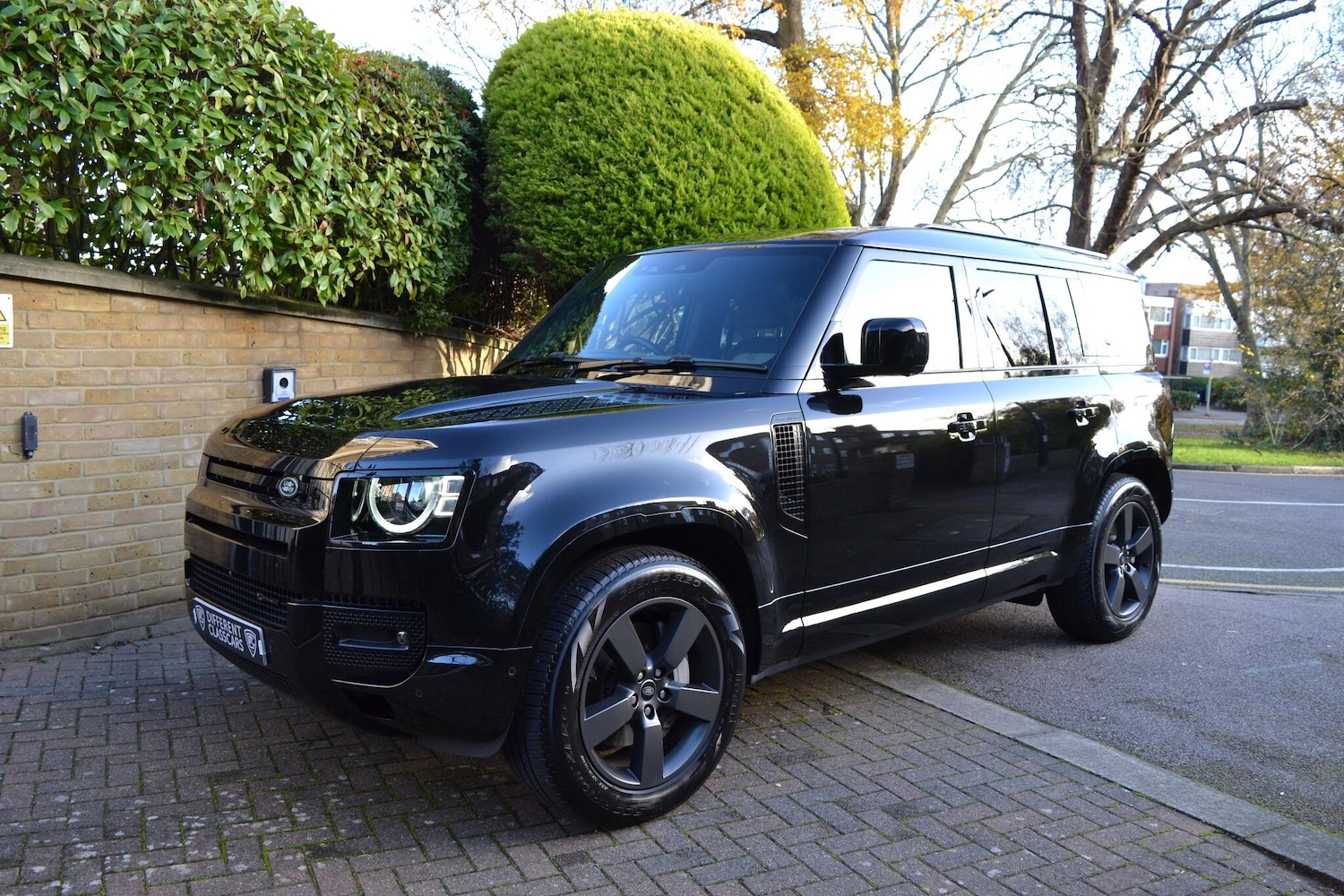 Used Land Rover Defender 110 2023 for sale - 76752771: Photo 26