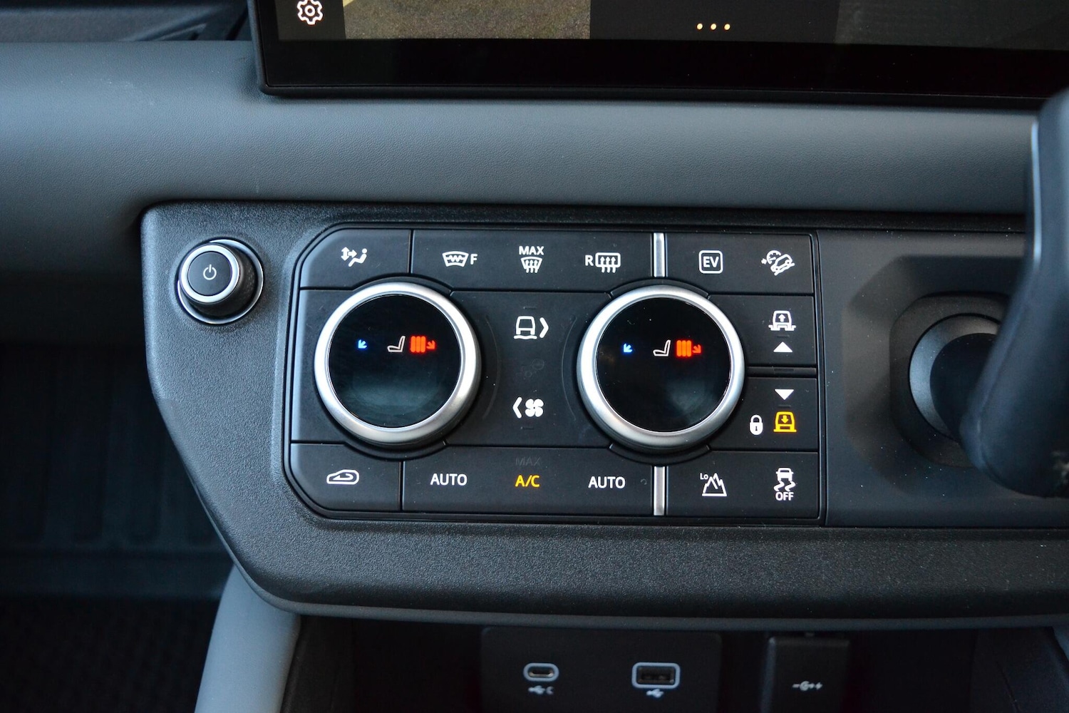 Used Land Rover Defender 110 2023 for sale - 76752771: Photo 57