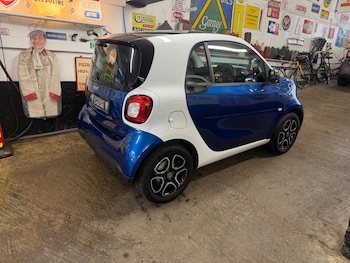 Used smart fortwo 2019 for sale - 78957813: Photo