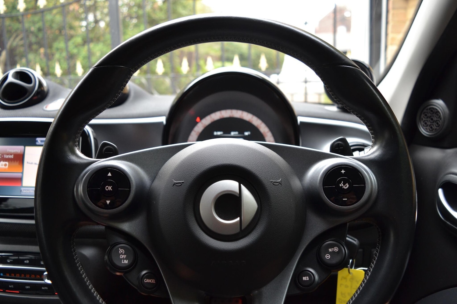 Used smart forfour 2017 for sale - 76378038: Photo 6