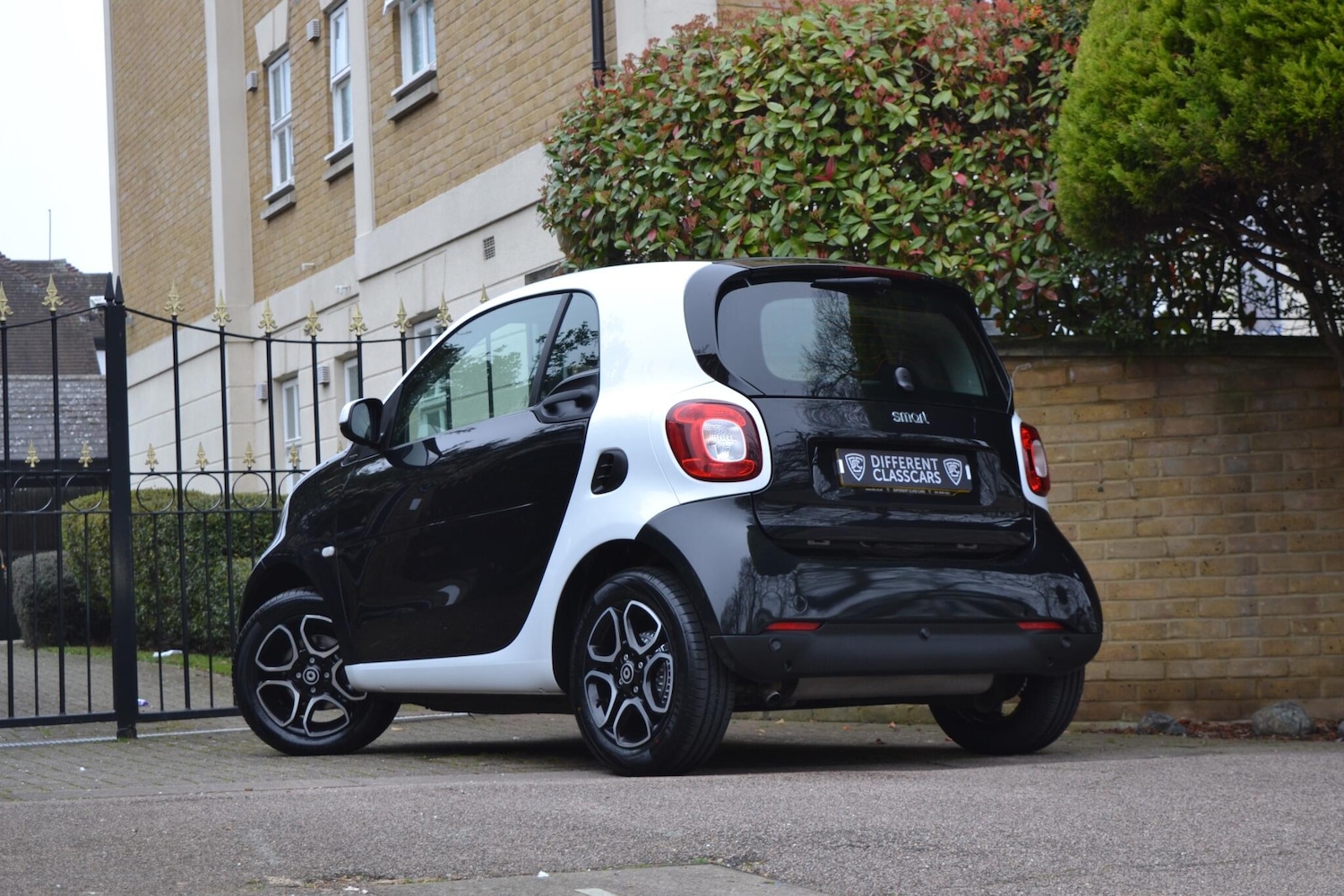 Used smart fortwo for sale - 77882149: Photo 2