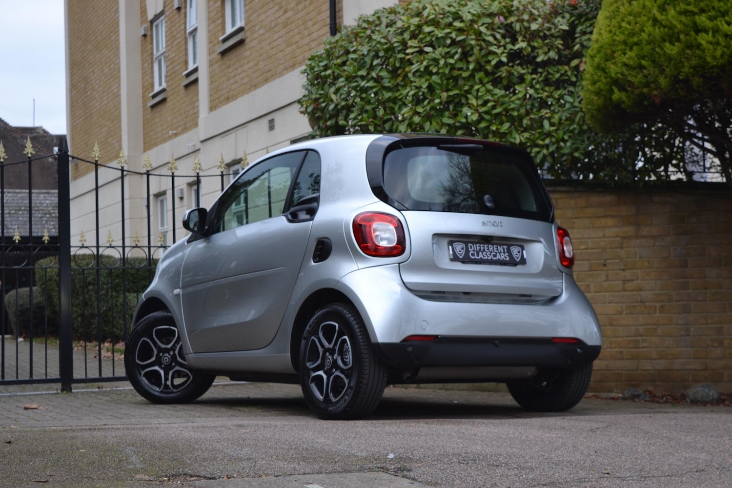 Used smart fortwo 2019 for sale - 77377556: Photo 2