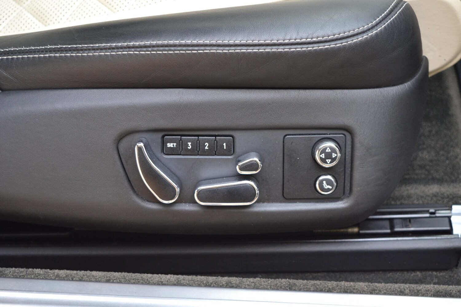 Used Bentley Continental for sale - 77344061: Photo 31