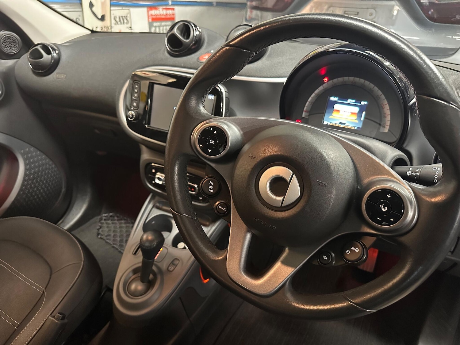 Used smart forfour 2019 for sale - 76377662: Photo 11