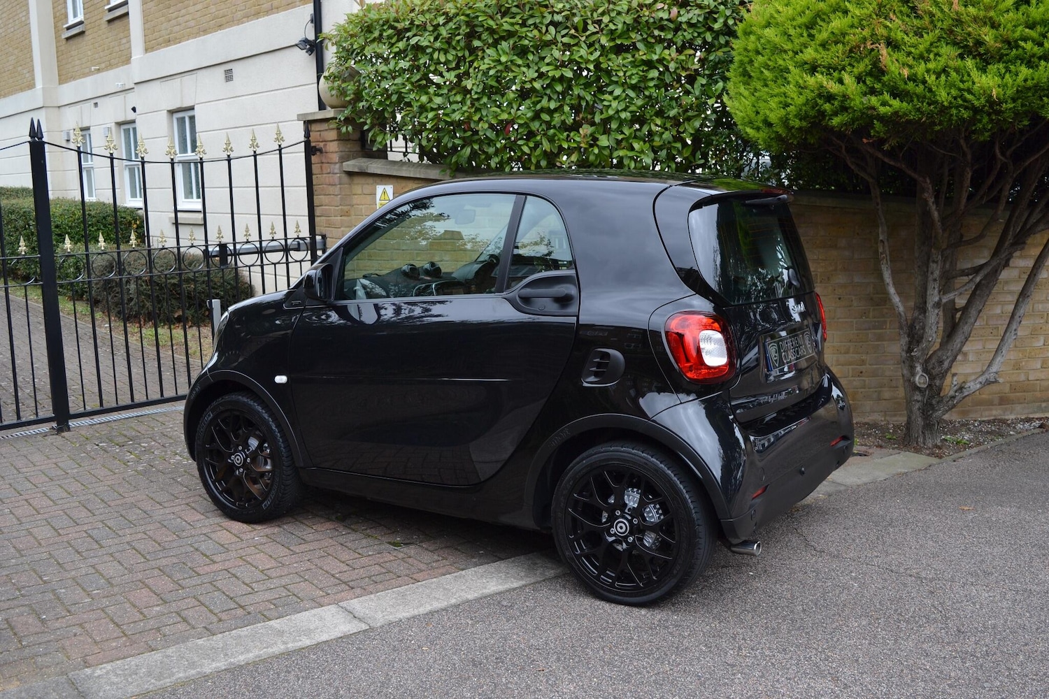 Used smart fortwo 2017 for sale - 76926401: Photo 36