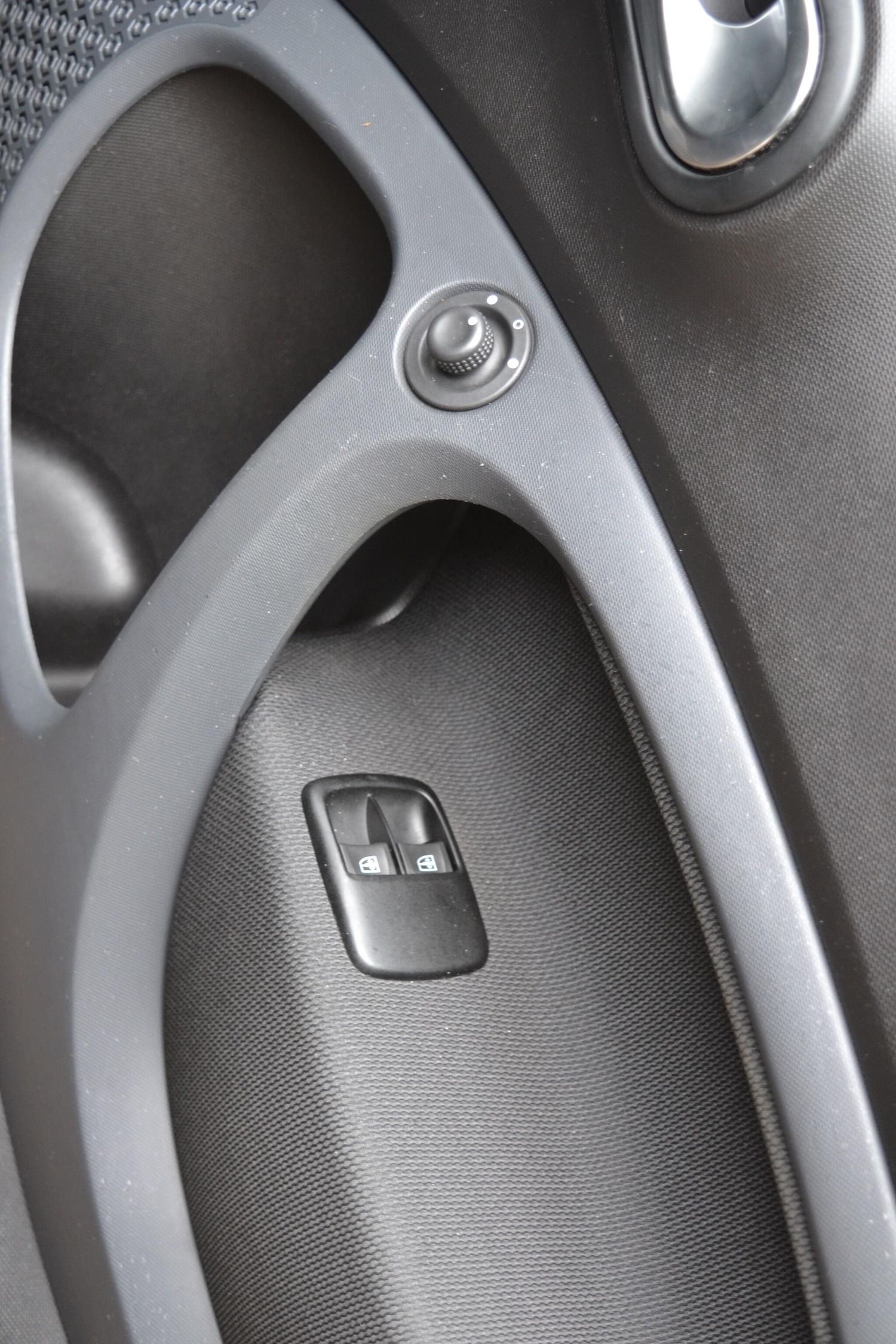 Used smart fortwo 2017 for sale - 76926401: Photo 39