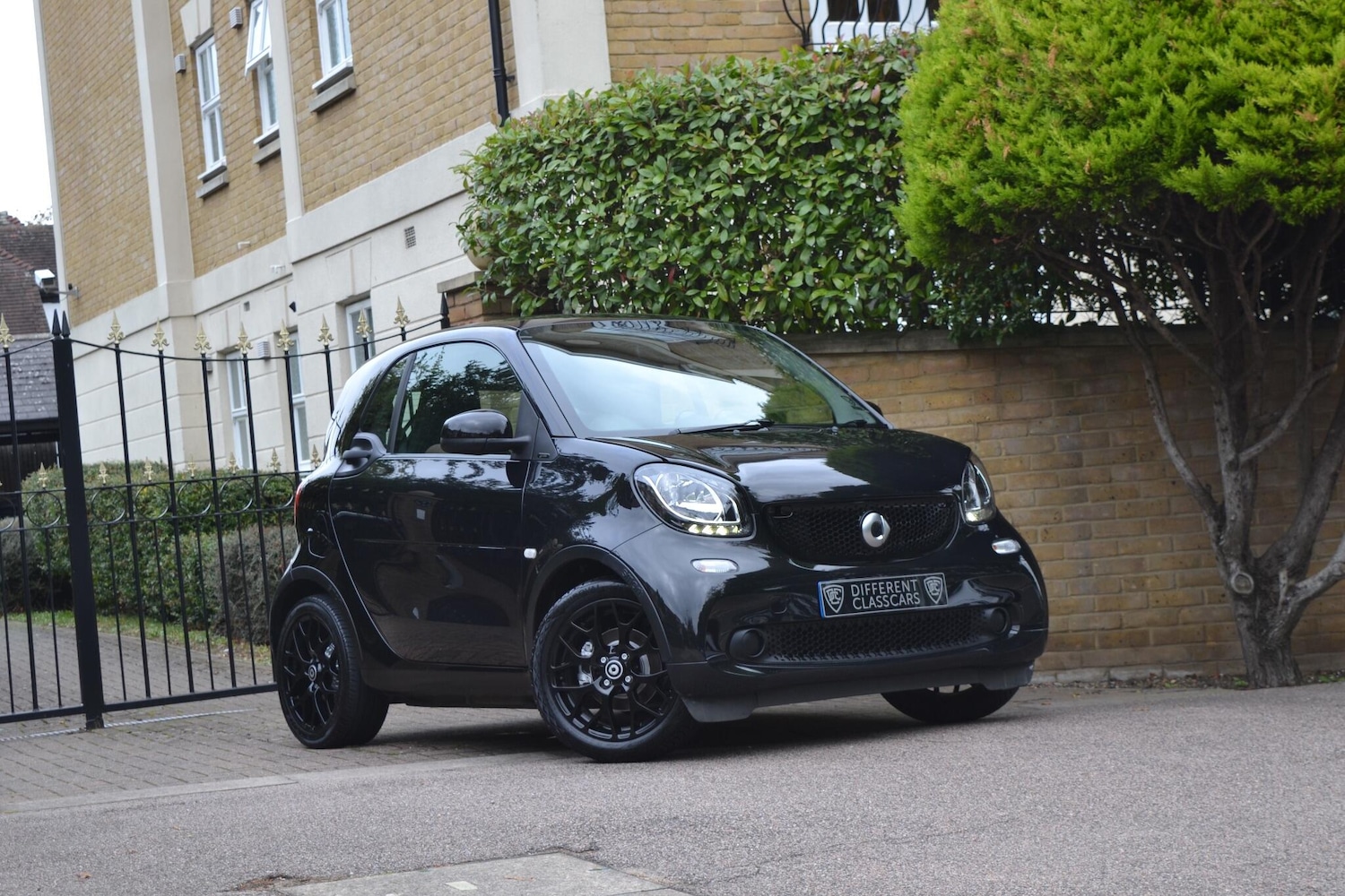 Used smart fortwo 2017 for sale - 76926401: Photo 8